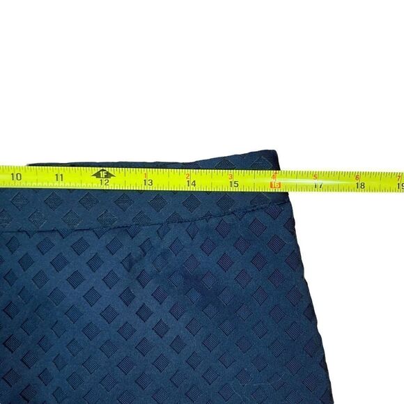 Banana Republic Navy Laser-Cut Pencil Skirt, Size 10 - Picture 5 of 8